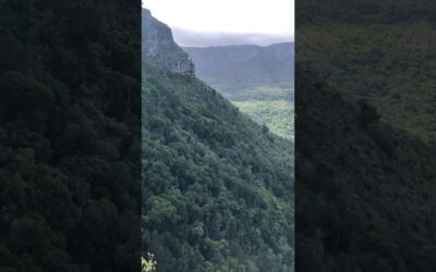 Hike Frustration Gorge: Off the Beaten Track